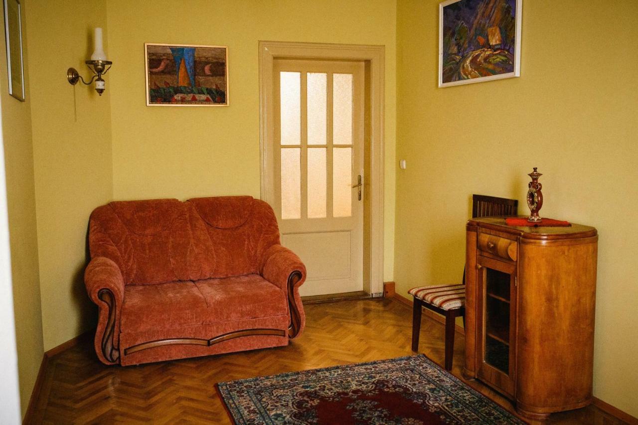 Appartement Historical Center à Oujhorod Extérieur photo