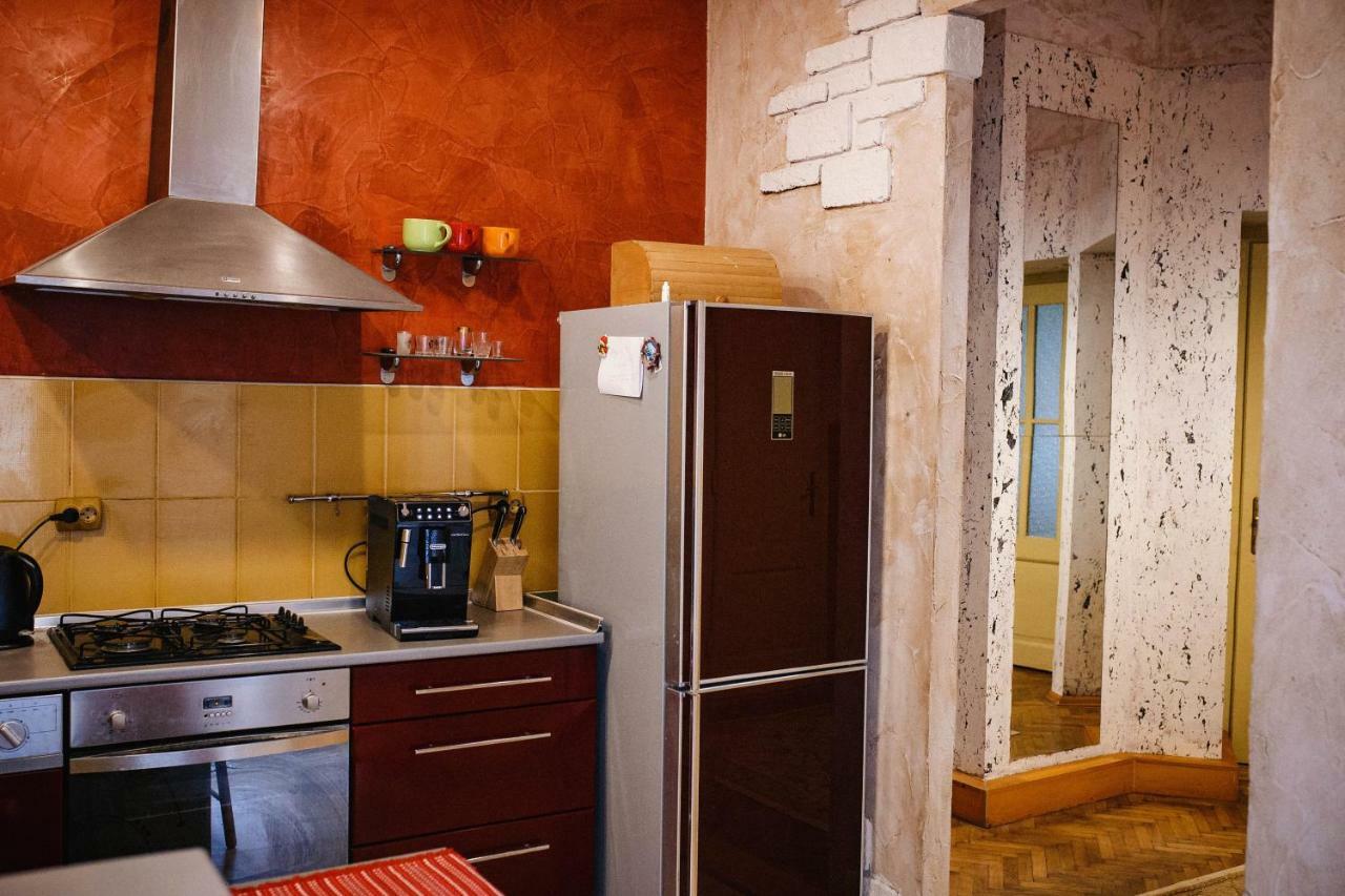 Appartement Historical Center à Oujhorod Extérieur photo