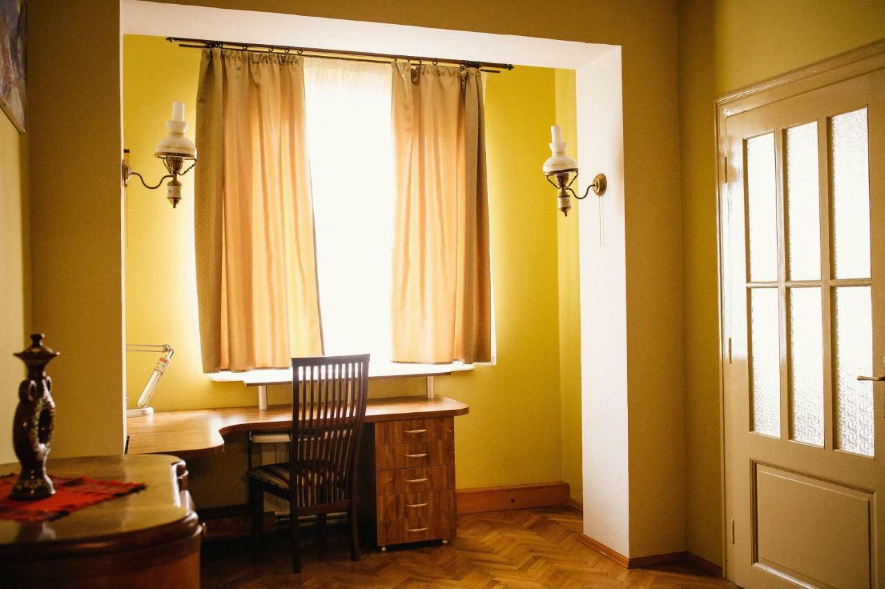 Appartement Historical Center à Oujhorod Extérieur photo